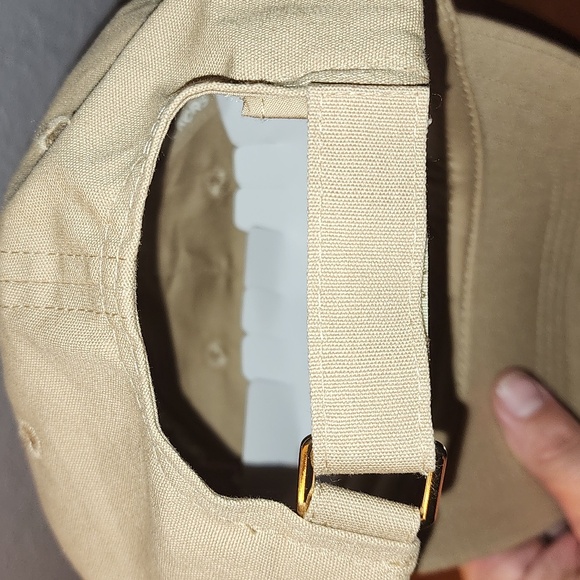 MICHAEL KORS STRAPBACK HAT - Picture 4 of 6